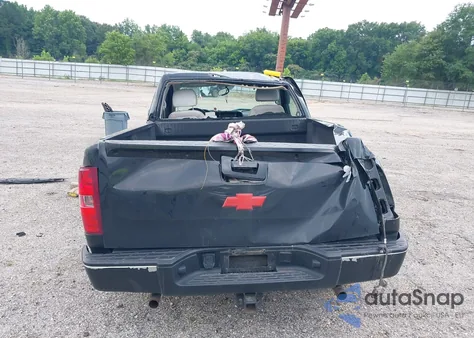 2008 Chevrolet Silverado C1500 z USA, uszkodzony, nr VIN 1GCEC14008Z302621